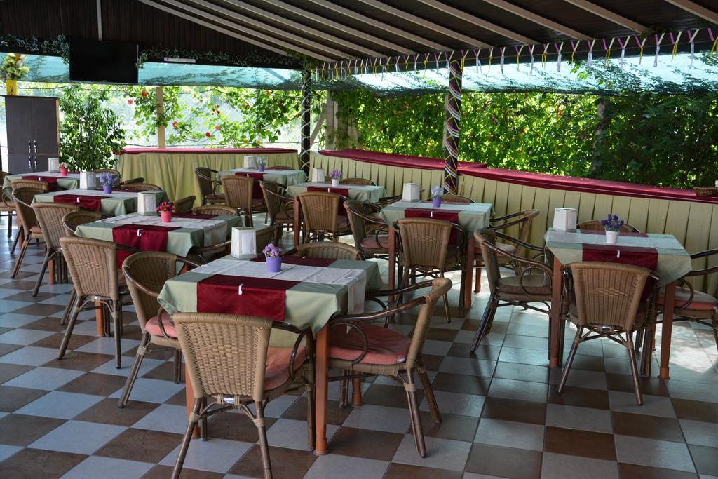 Yavuzhan Hotel Сиде Екстериор снимка