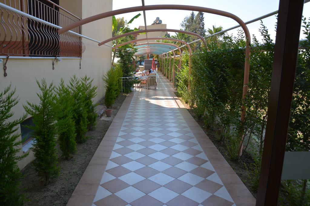 Yavuzhan Hotel Сиде Екстериор снимка