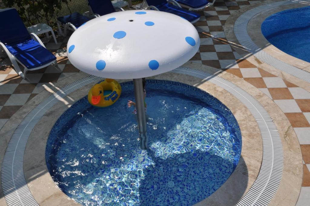 Yavuzhan Hotel Сиде Екстериор снимка